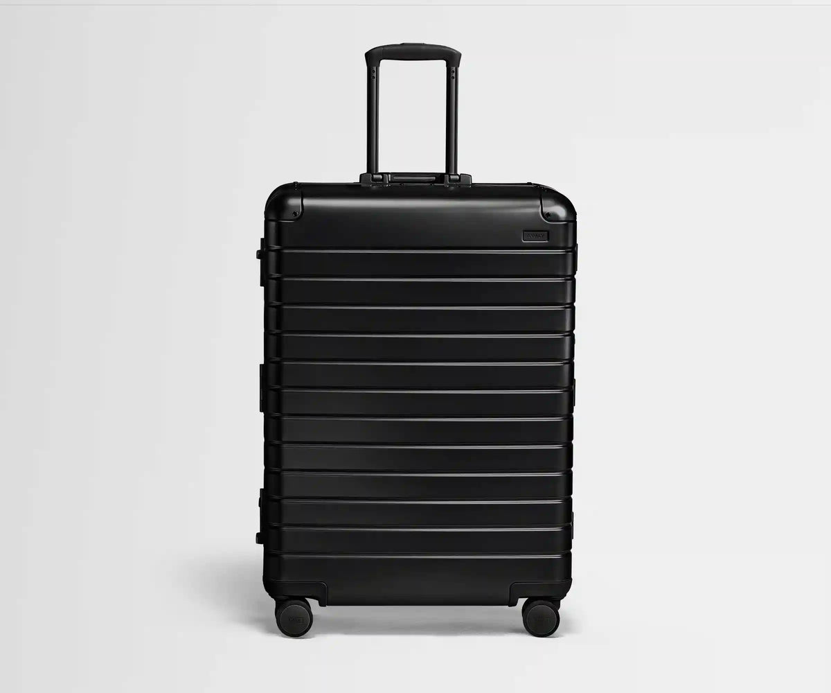 The Large: Aluminum Edition in Onyx Black